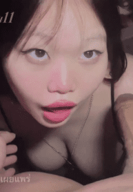 คลิปหลุดOnlyfans natnpnicha น้องแนน สาวอวบเหล็กดัดสุดขี้เงี่ยนมาโชว์ลีลากับการโม๊คควยแฟนหนุ่มได้เสียวจัด อมจนเกือบแตกคาปาก แต่มาแหวกขาจับเย็ดซอยหีกันอย่างแจ่มจัดๆ ลีลาร่อนเอวโครตดี